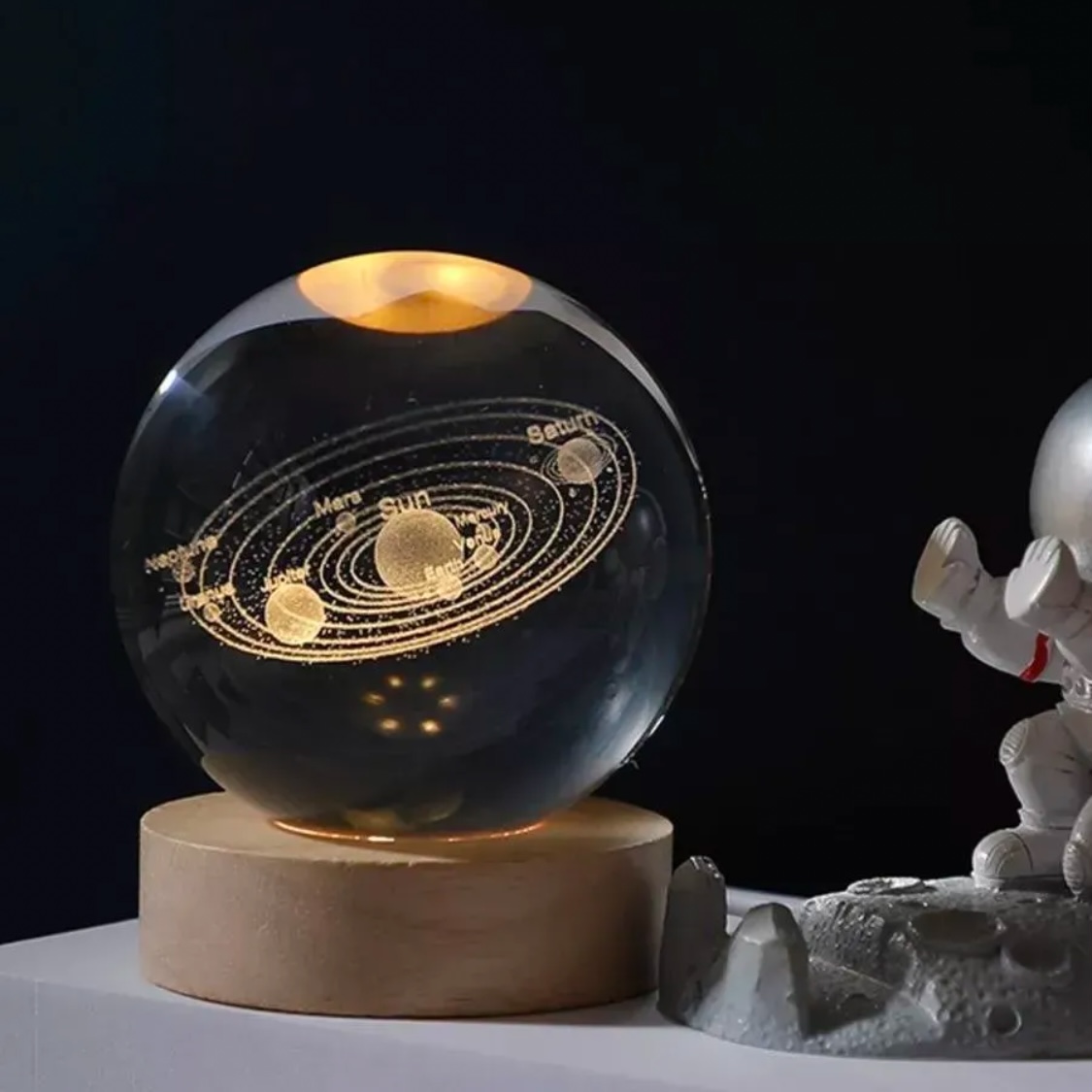 3D LED Lamp – Solar System