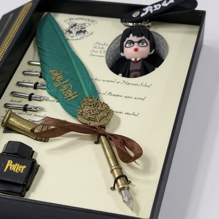 Волшебный подарок Хогвартса (зелёный)