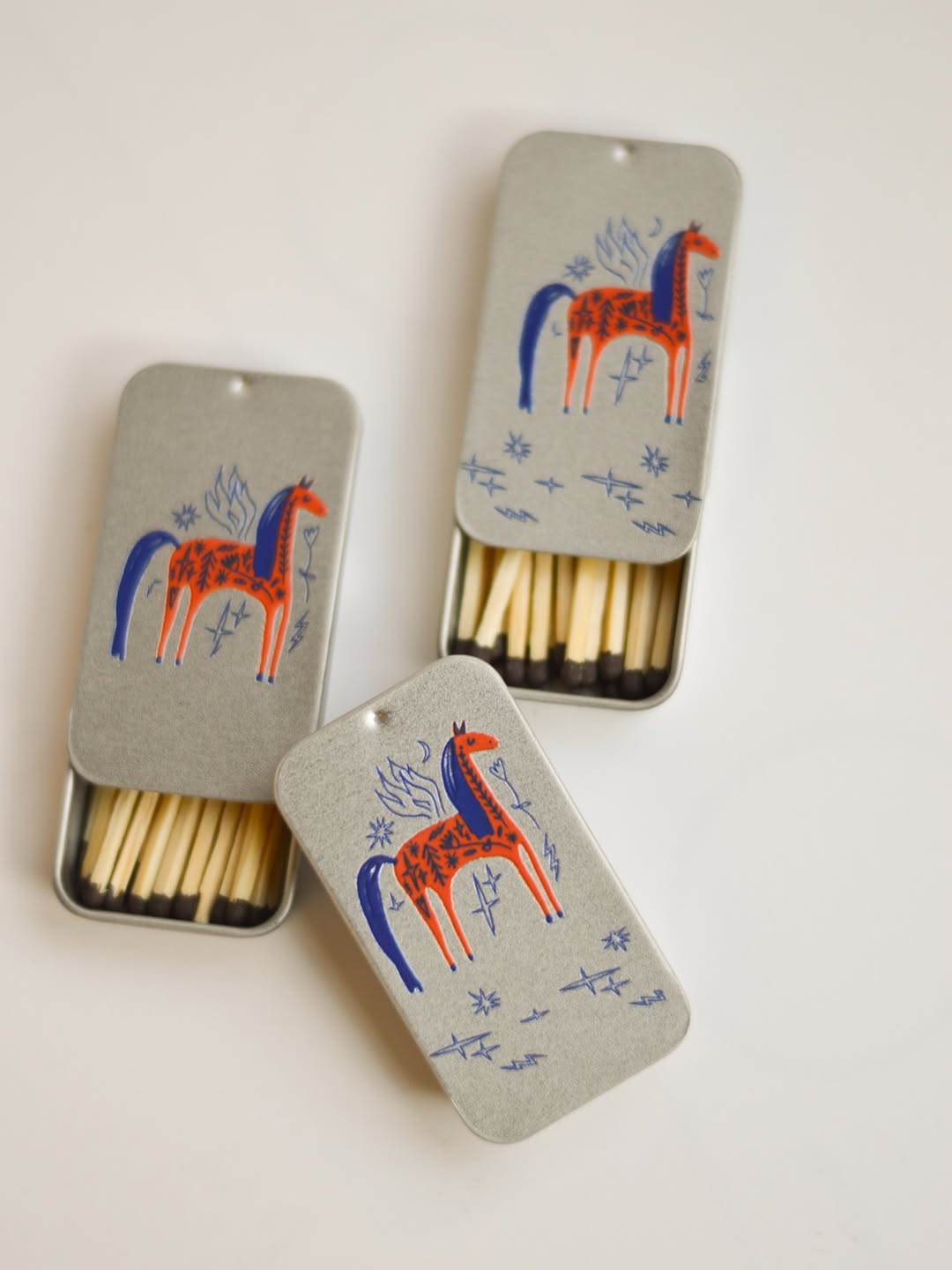 Candles in a metal container - Fire horse