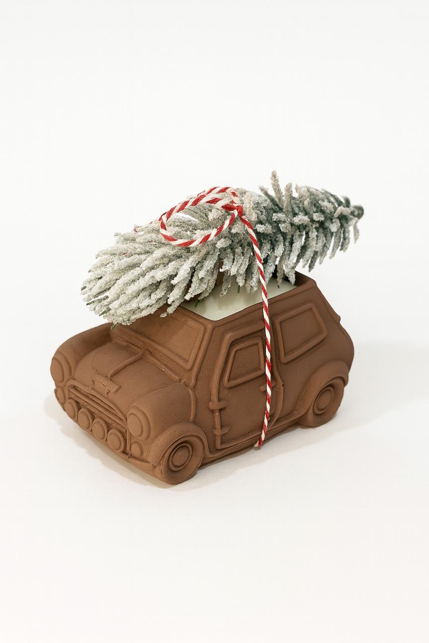 Candle «Holiday Drive» - Brown