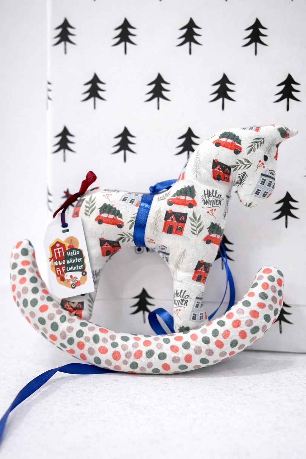 Лошадка-качалка ручной работы - светлая